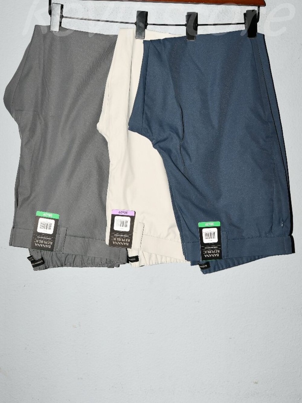 3 pairs Banana Republic Men's Commuter Pants. Price is for 3.
